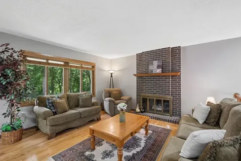 3203 Red Oak Circle S Burnsville MN 55337