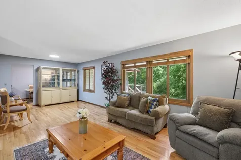 3203 Red Oak Circle S Burnsville MN 55337