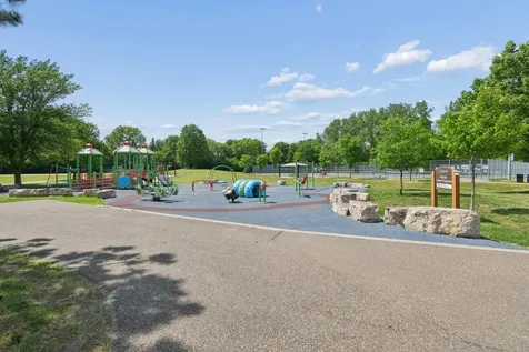 3203 Red Oak Circle S Burnsville MN 55337