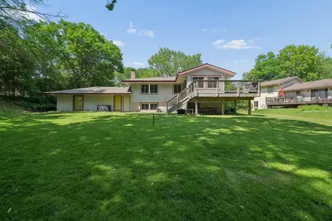 3203 Red Oak Circle S Burnsville MN 55337