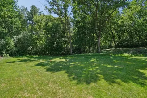 3203 Red Oak Circle S Burnsville MN 55337