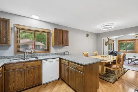3203 Red Oak Circle S Burnsville MN 55337