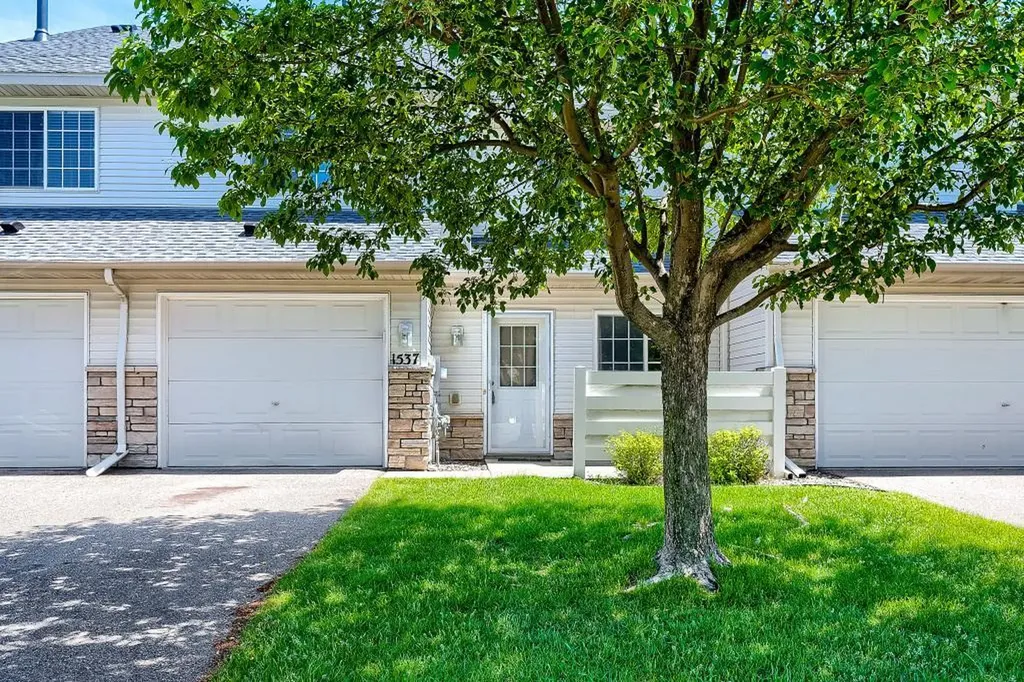 1537 Serenity Lane Waconia MN 55387