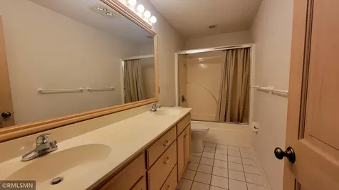 1374 Field Creek Circle Victoria MN 55386