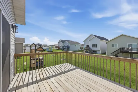 6722 70th Avenue S Horace ND 58047