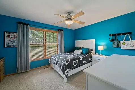 2297 Fieldstone Curve Woodbury MN 55129