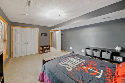 2297 Fieldstone Curve Woodbury MN 55129