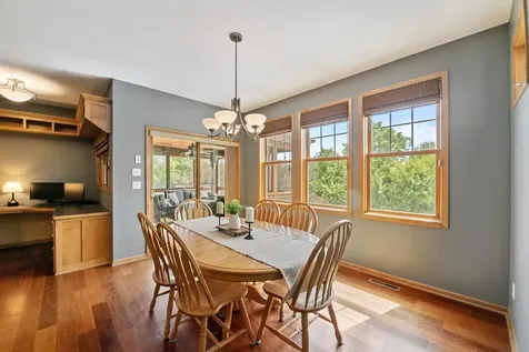 2297 Fieldstone Curve Woodbury MN 55129
