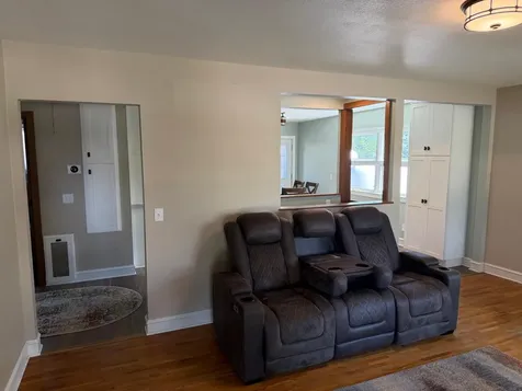 544 Oak Street N Sauk Centre MN 56378