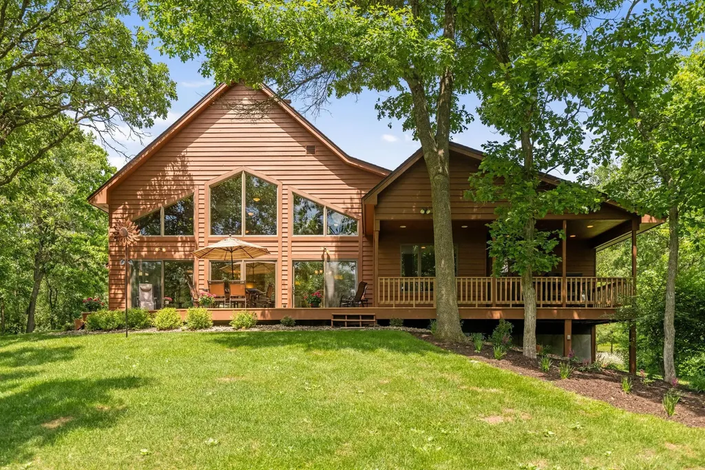 1527 Heron Lane Somerset WI 54025