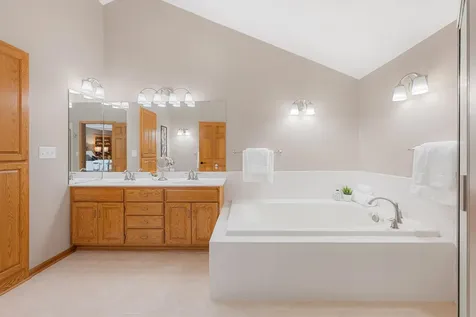 1527 Heron Lane Somerset WI 54025