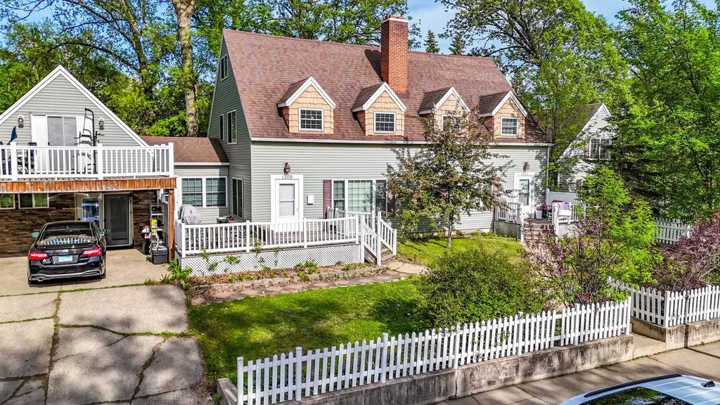 1311 Summit Avenue Detroit Lakes MN 56501