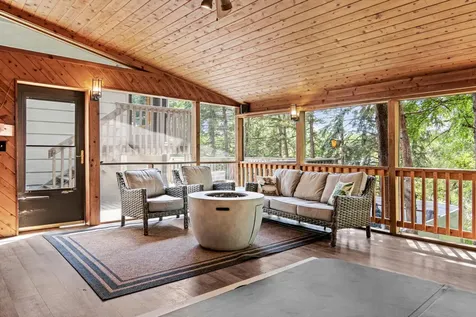 1570 Lakeview Curve Eagan MN 55122