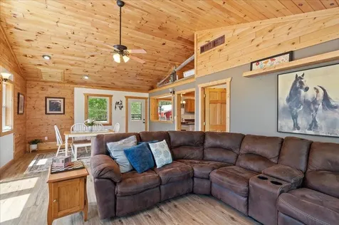 18619 340th Street Menahga MN 56464
