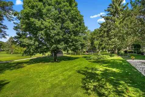 408 21st Street SE Willmar MN 56201