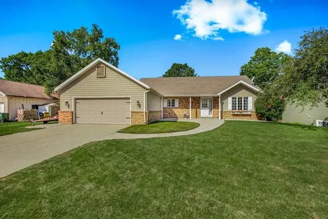 408 21st Street SE Willmar MN 56201