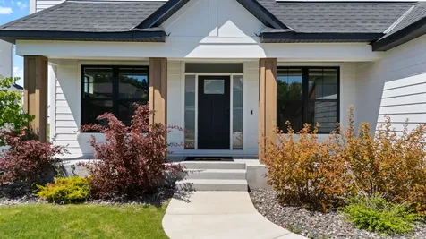 12989 Bauer Dr N Champlin MN 55316