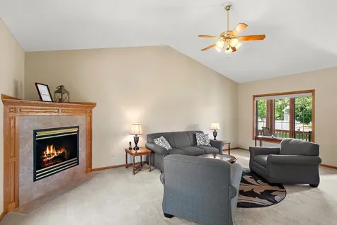 25854 18th Street W Zimmerman MN 55398
