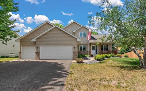 25854 18th Street W Zimmerman MN 55398