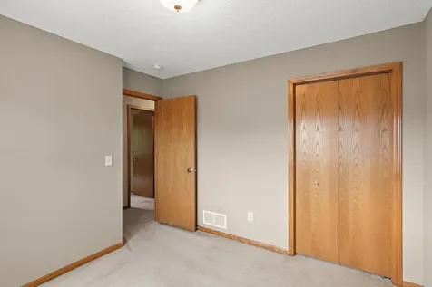 25854 18th Street W Zimmerman MN 55398