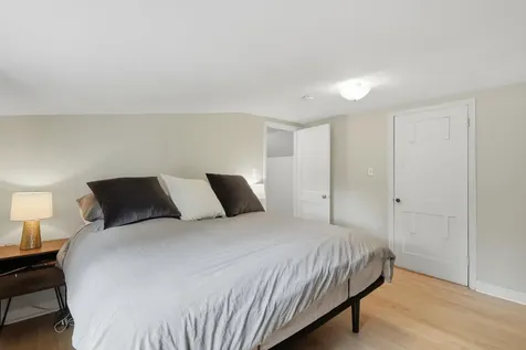 1102 Delaware Avenue West Saint Paul MN 55118