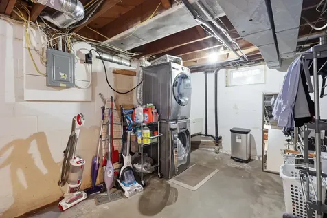 1102 Delaware Avenue West Saint Paul MN 55118