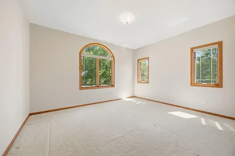 1404 Heritage Avenue NW Hutchinson MN 55350