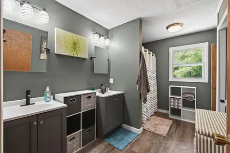30400 Fox Street NW Cambridge MN 55008