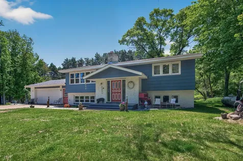 30400 Fox Street NW Cambridge MN 55008