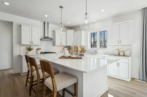 2505 Rock Elm Road Shakopee MN 55379