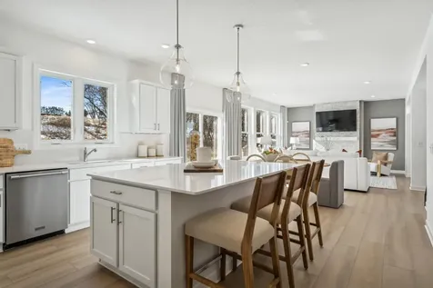 2505 Rock Elm Road Shakopee MN 55379