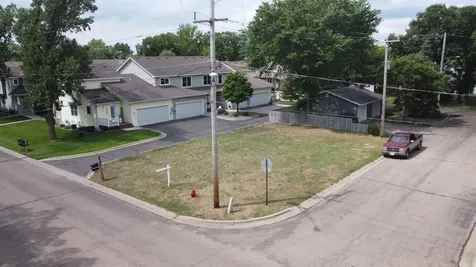 206 Montana Avenue Big Lake MN 55309