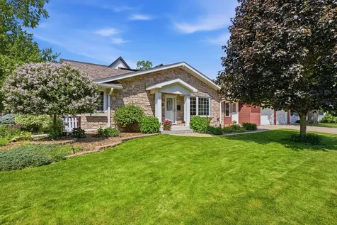 5544 Saint Johns Avenue Edina MN 55424