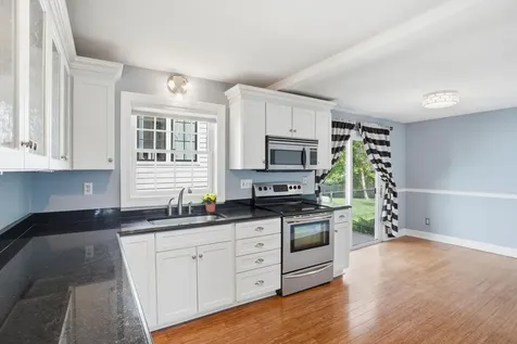 5544 Saint Johns Avenue Edina MN 55424