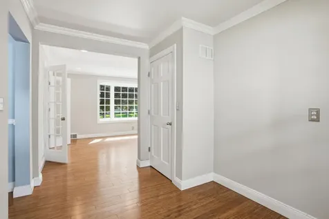 5544 Saint Johns Avenue Edina MN 55424