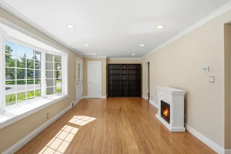 5544 Saint Johns Avenue Edina MN 55424