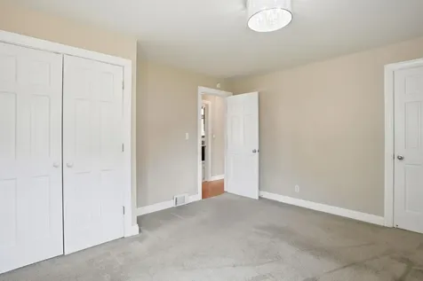 5544 Saint Johns Avenue Edina MN 55424