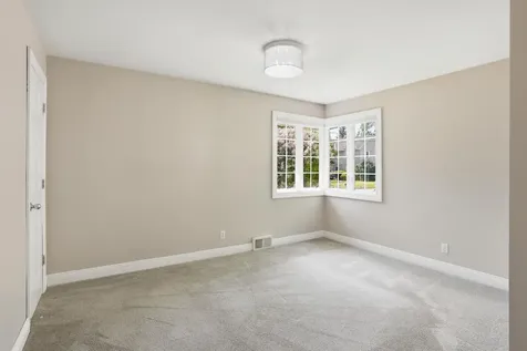 5544 Saint Johns Avenue Edina MN 55424