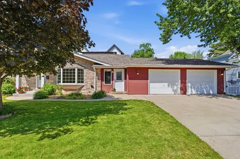 5544 Saint Johns Avenue Edina MN 55424