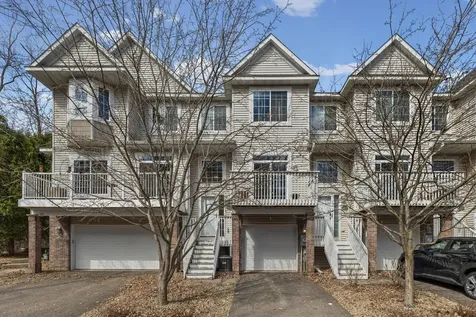 2320 Lower Afton Road E Maplewood MN 55119