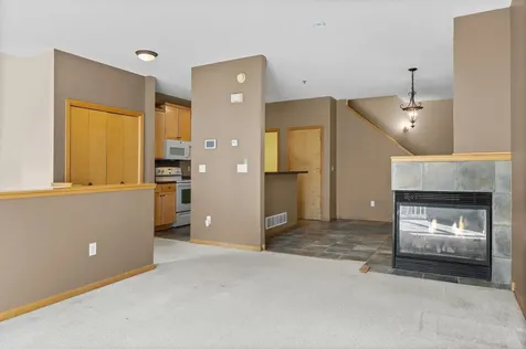 2320 Lower Afton Road E Maplewood MN 55119