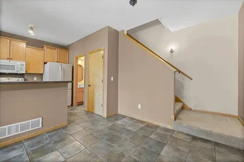 2320 Lower Afton Road E Maplewood MN 55119