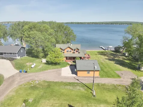 21447 Sunny Drive Fergus Falls MN 56537