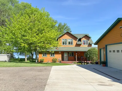 21447 Sunny Drive Fergus Falls MN 56537