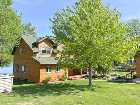 21447 Sunny Drive Fergus Falls MN 56537