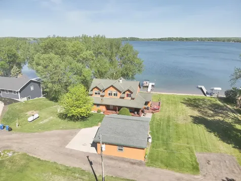 21447 Sunny Drive Fergus Falls MN 56537