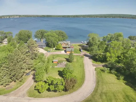 21447 Sunny Drive Fergus Falls MN 56537