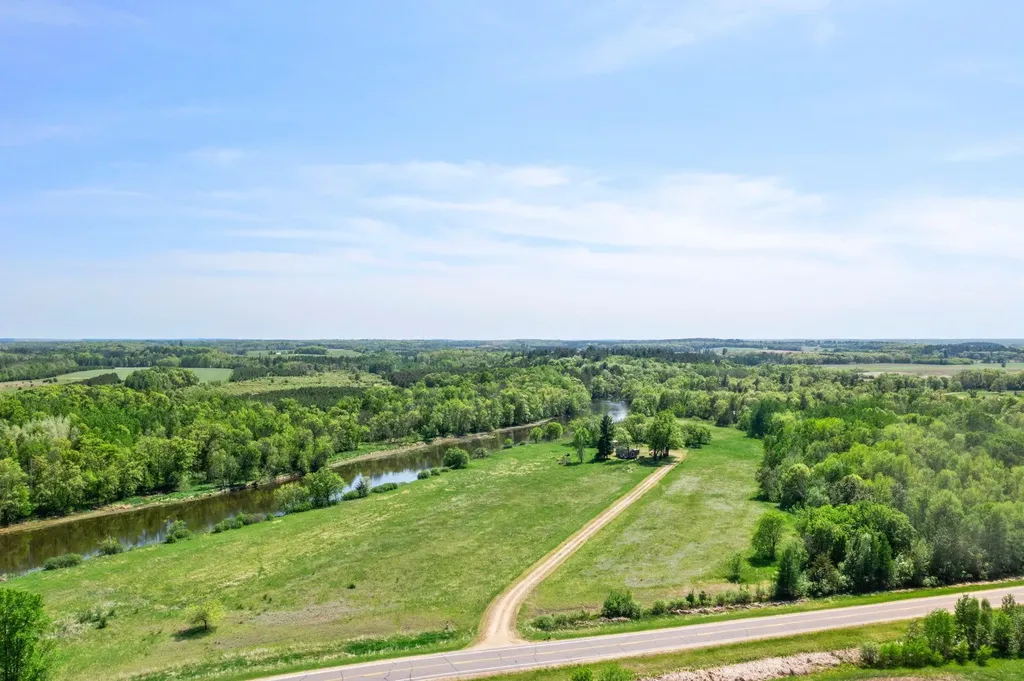 29059 County 66 Staples MN 56479
