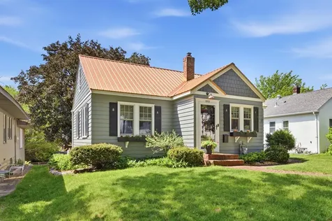 1512 Eleanor Avenue Saint Paul MN 55116