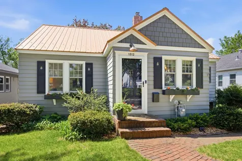 1512 Eleanor Avenue Saint Paul MN 55116
